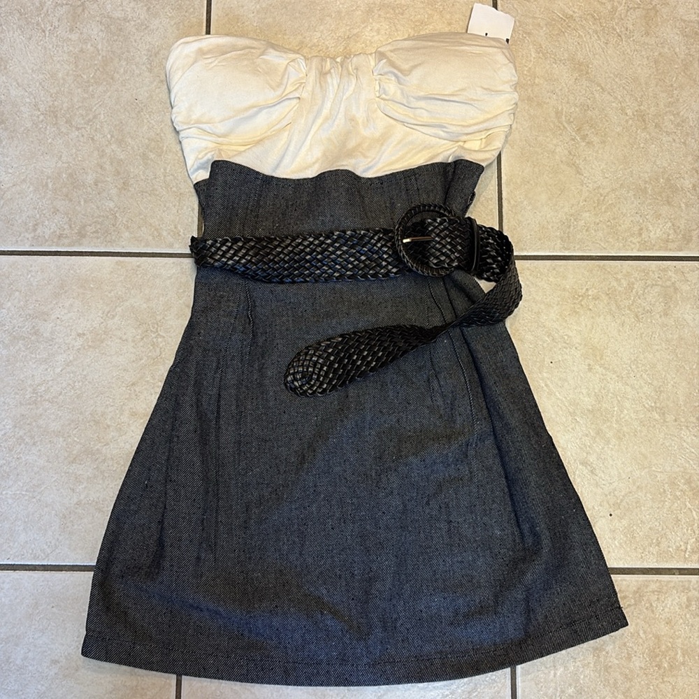 SOLD❣️❣️Vintage New Deadstock Y2K Strapless Denim Belted Mini Dress💕 - Picture 1 of 7